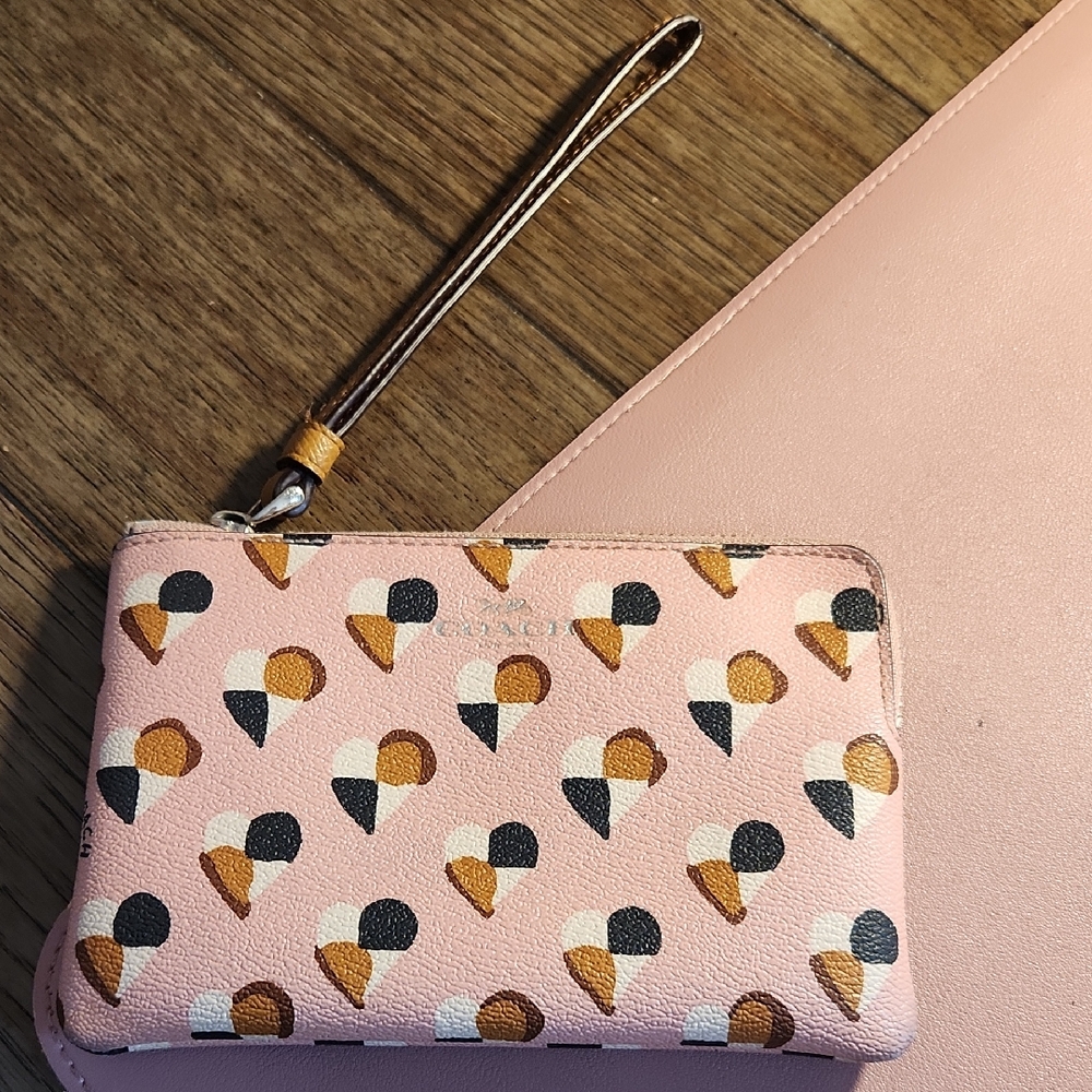 Coach Heart Wristlet